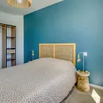 Cozy In Holiday home *