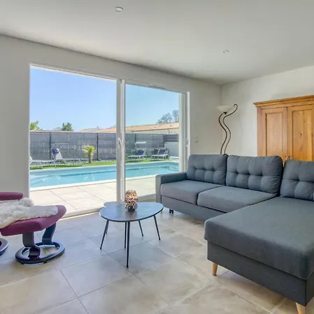 In Дом отдыха Semussac